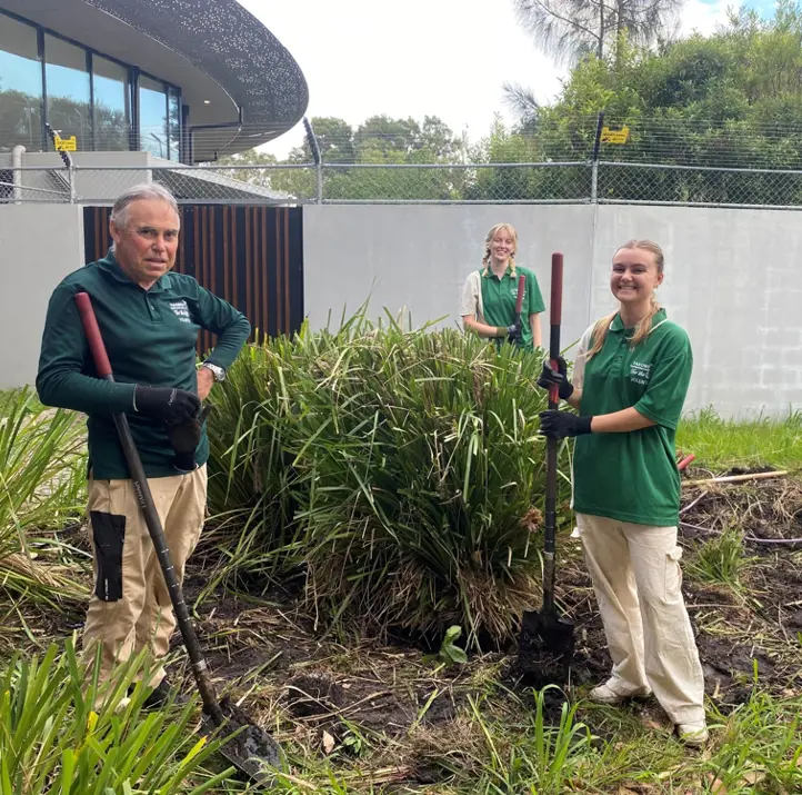 Volunteers - bushcare & horticultural